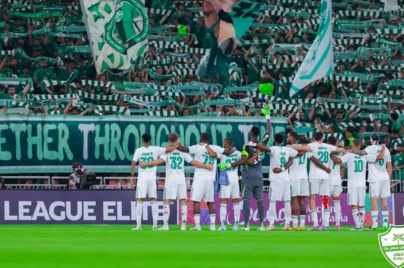 أهلي جدة يفقد نجميه أمام القادسية بداعي الإصابة