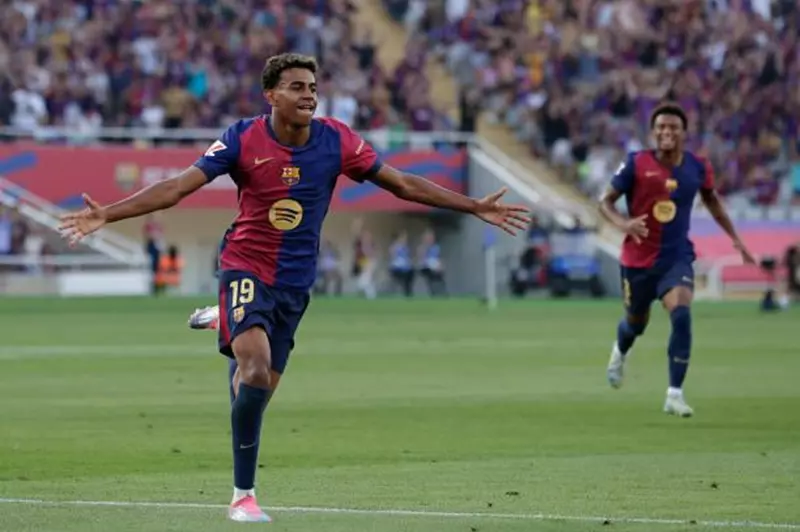 لامين يامال: العودة إلى كامب نو بمثابة صفقة جديدة