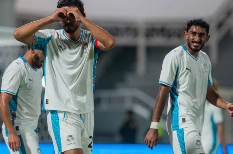 نيوم ينتظر عودة أحمد حجازي